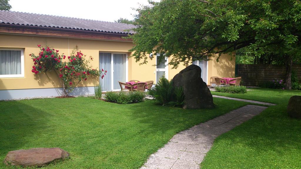 Ferienwohnungen Vidoni Bodensdorf Exterior photo
